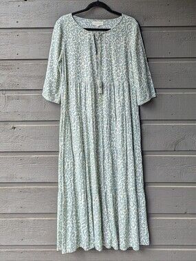 NWOT Aspiga Emma Cheetah Print Midi Tiered Dress Sage Green Tan Beige Size Small